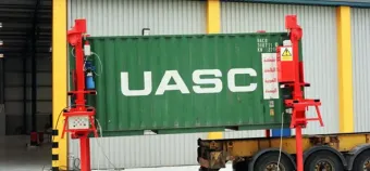 Container lifting system
